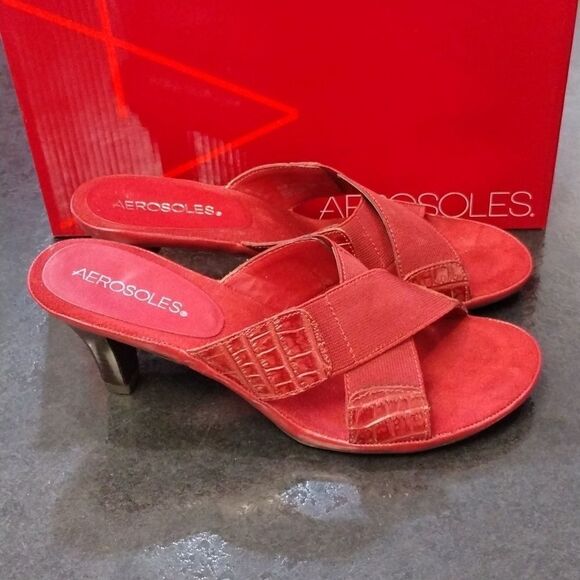 Aerosoles red shoes - Picture 4 of 6